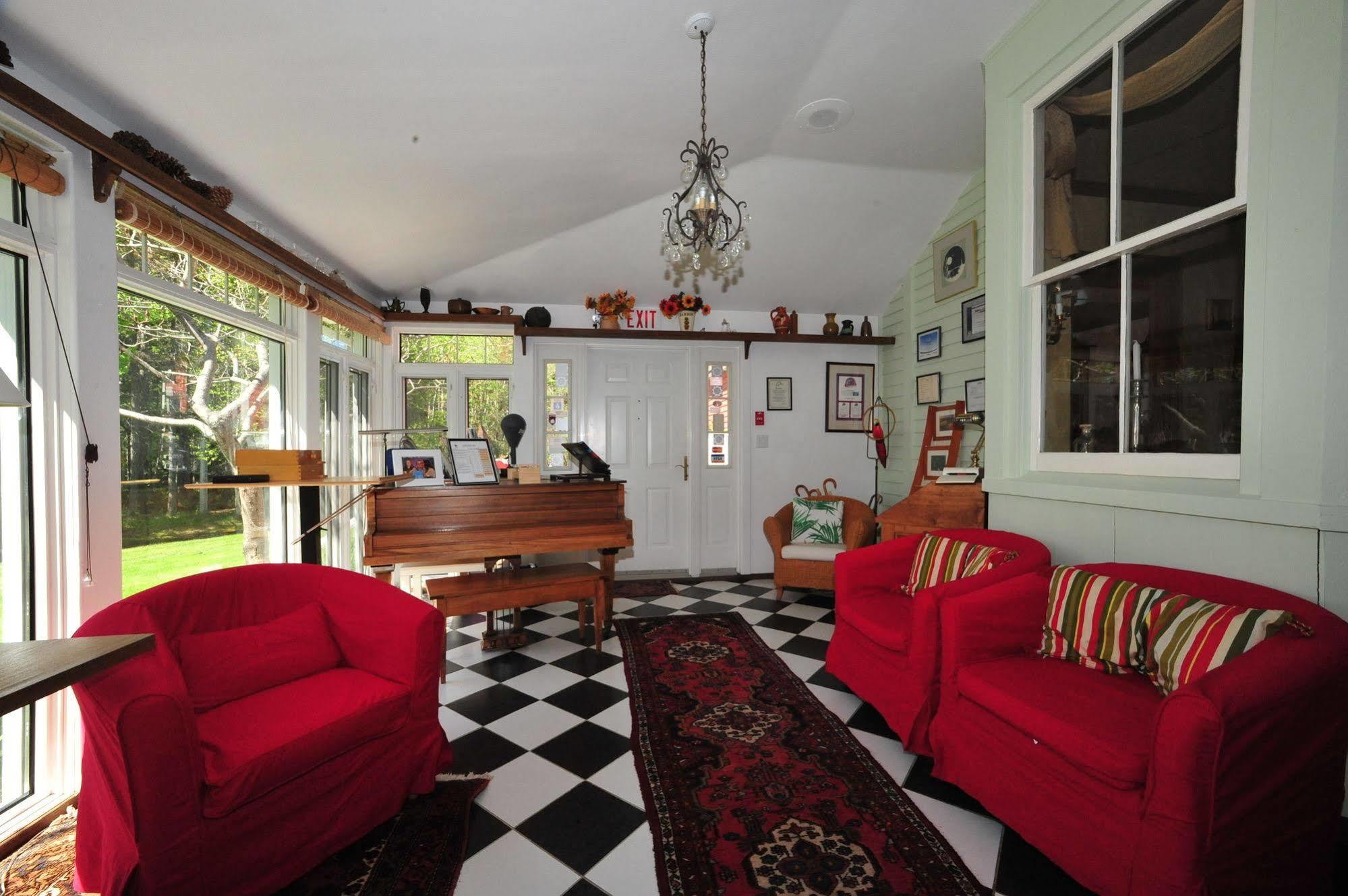 Little Shemogue Inn Zewnętrze zdjęcie